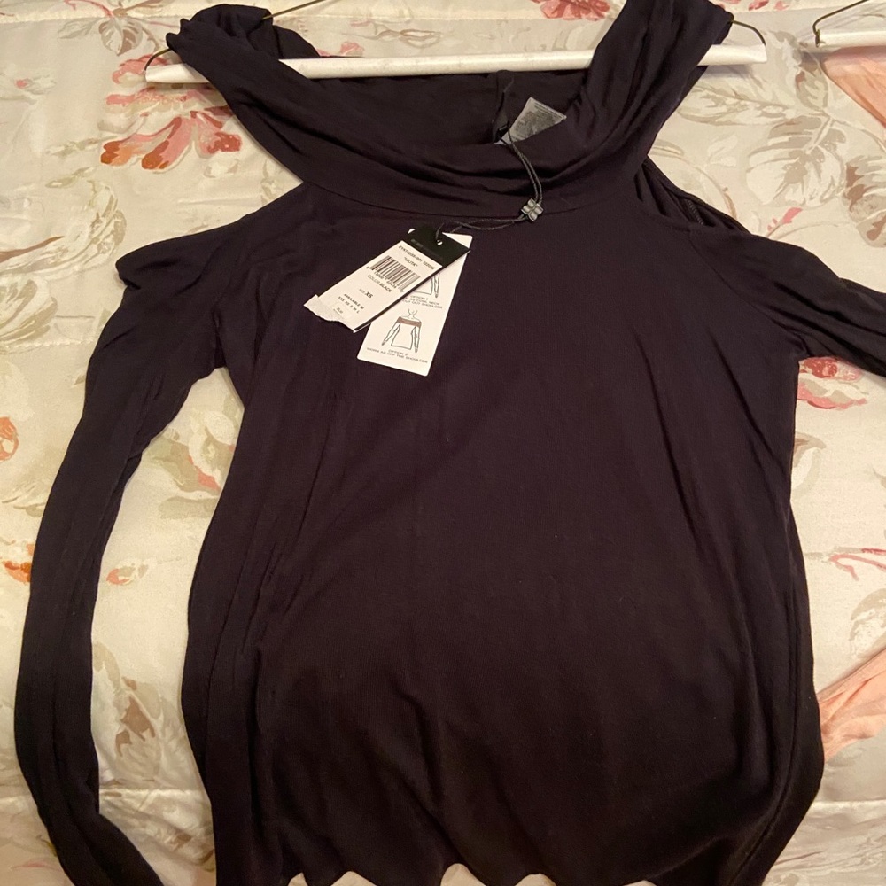 BCBGMaxAzria cold shoulder New with tag top
